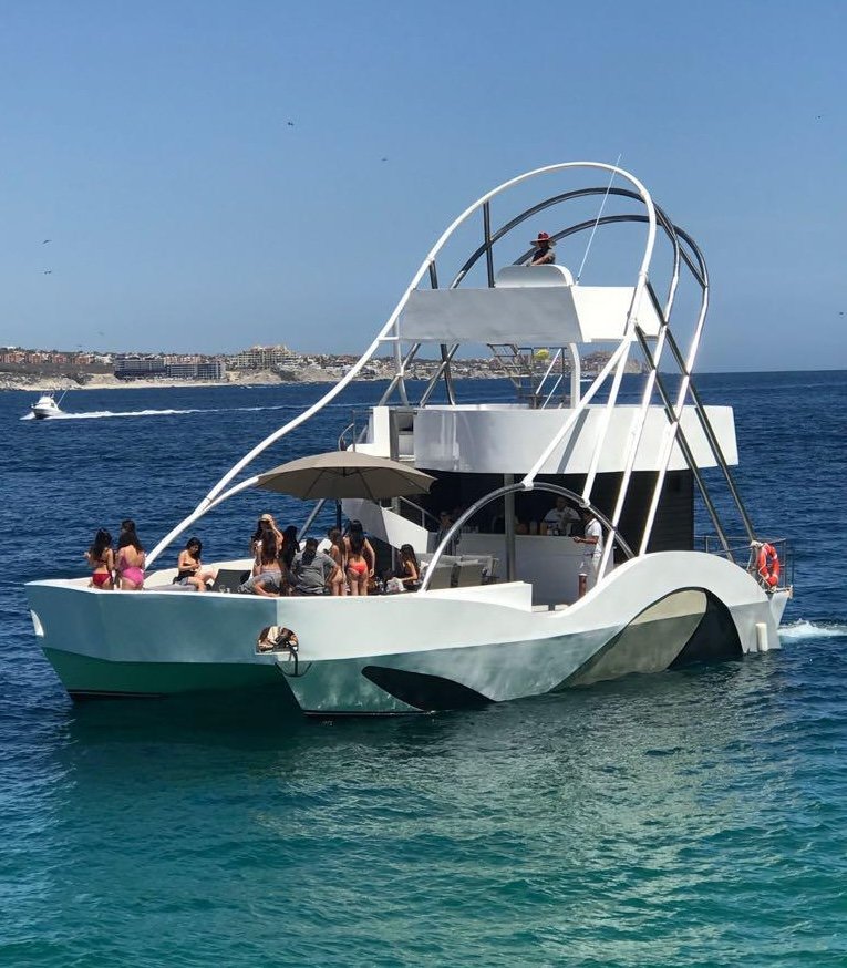 Pelican X cruising Cabo